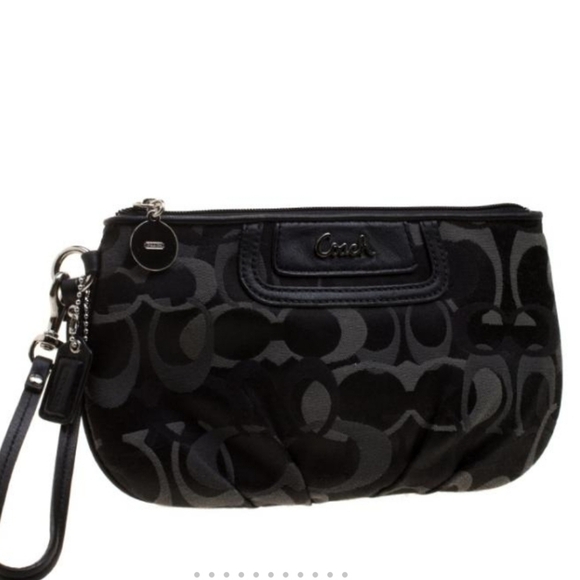 Coach Black Signature Canvas Wristlet Clutch - Picture 1 of 14